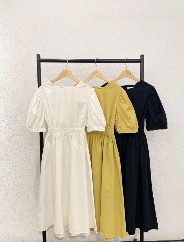 公主袖挖洞長洋裝 