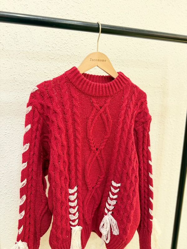 編織麻花流蘇毛衣 