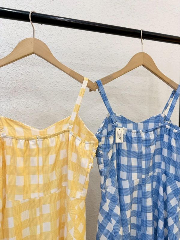 野餐格抓皺長洋裝 