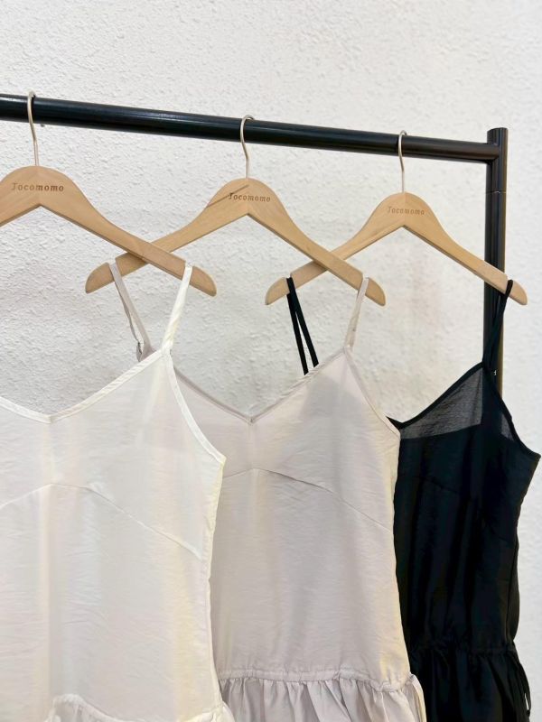 細肩抽繩裙擺罩衫 