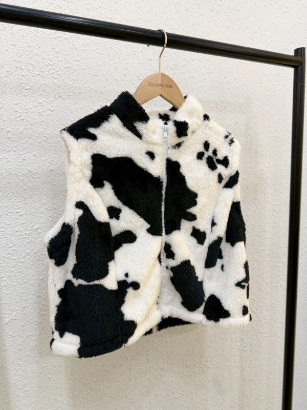 可愛毛毛乳牛背心 
