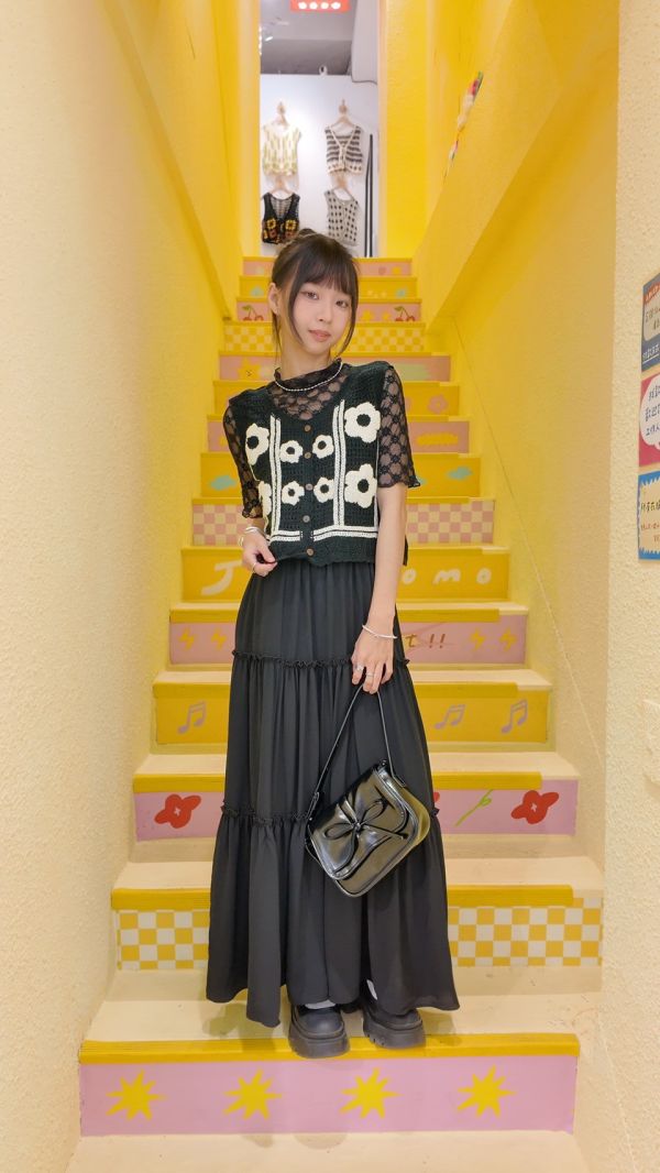 立體白花花小背心 