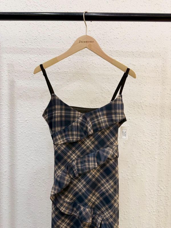 復古格紋荷葉洋裝 