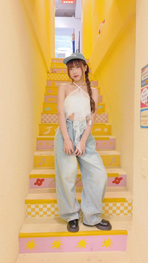 法式蕾絲綁帶片裙 