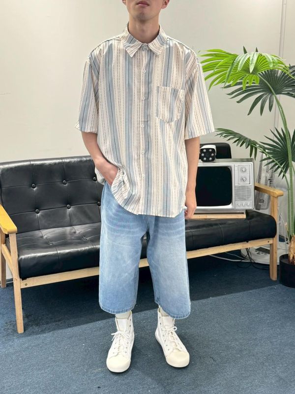 文青間格線條襯衫 