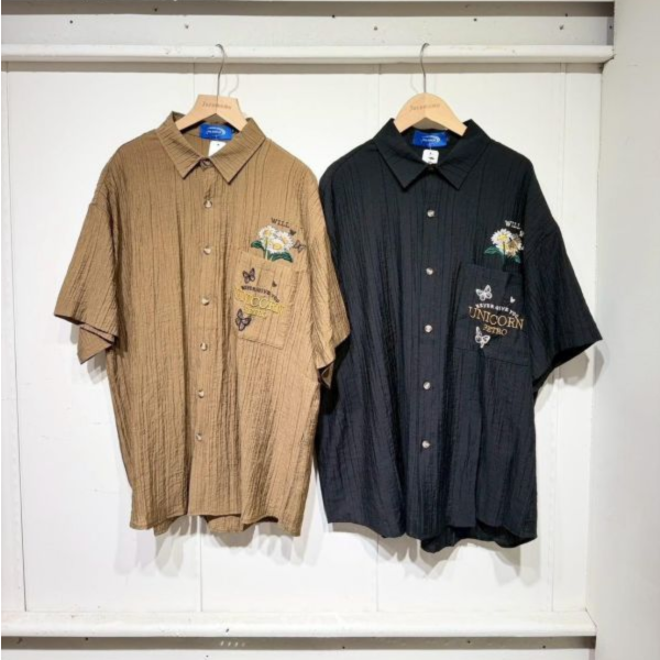 刺繡花朵壓紋襯衫 