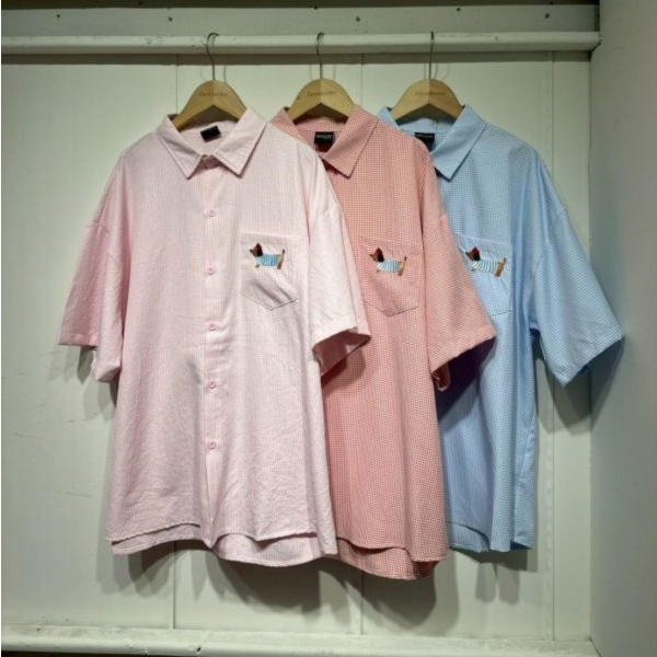 細格紋刺繡小狗襯衫 