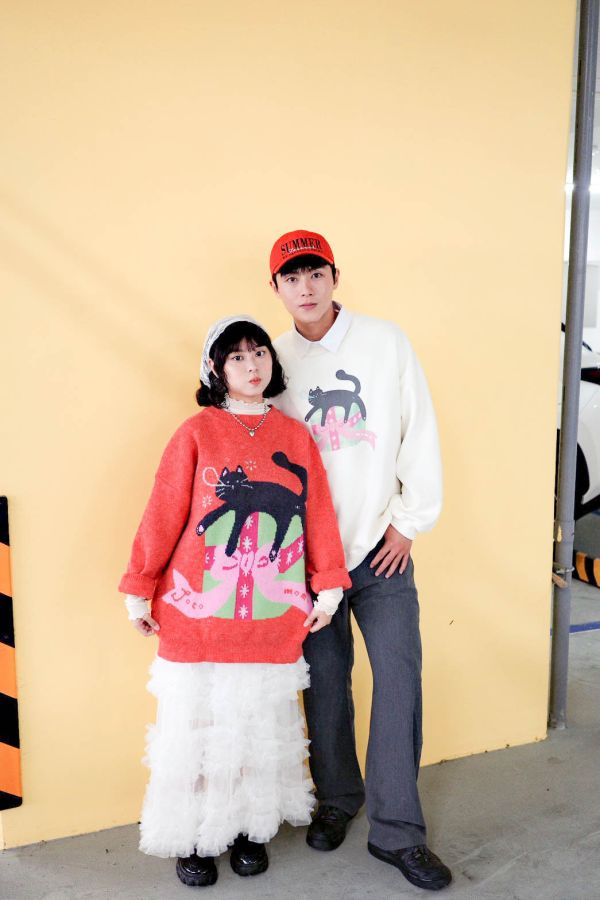 自訂款-黑貓打瞌睡毛衣 