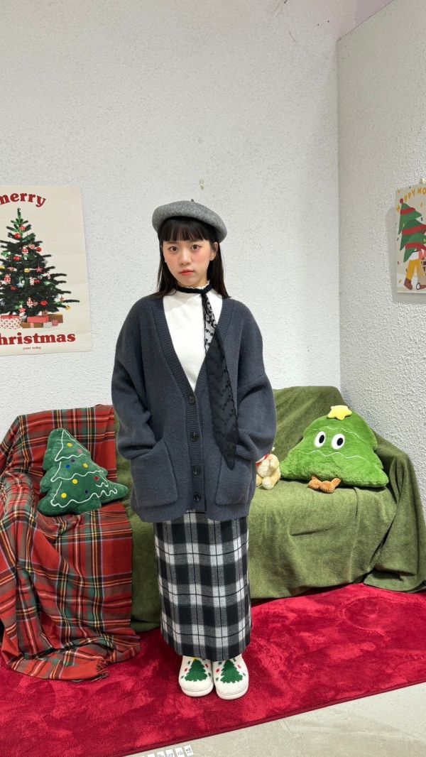 經典黑釦針織外套 