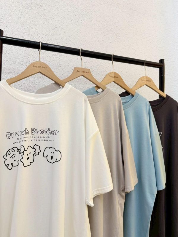 休閒線條插畫大踢 