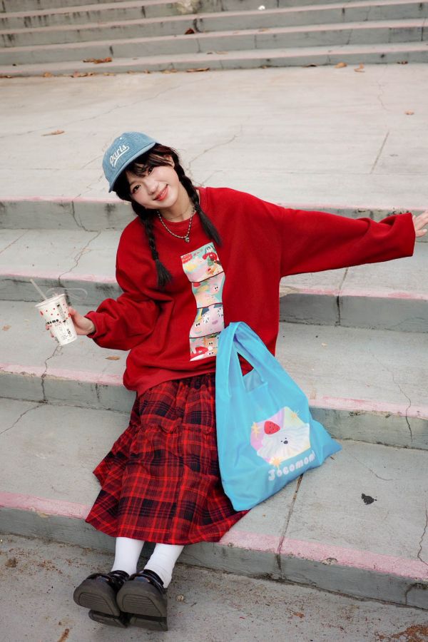 自訂款-桃子四格漫畫大學踢 