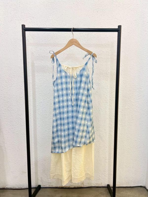 初夏藍格紋拼接洋裝 