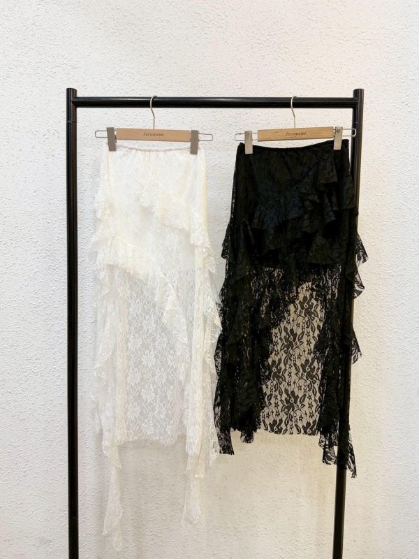 開衩蕾絲層次長裙 