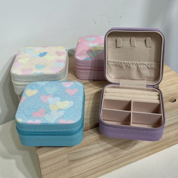 閃閃刺繡愛心飾品包 