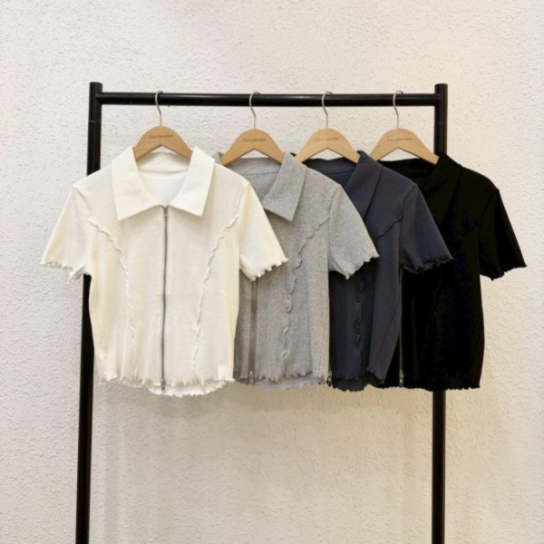 木耳邊拉鍊短袖上衣 