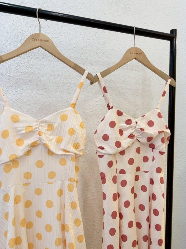 復古點點抓皺洋裝 