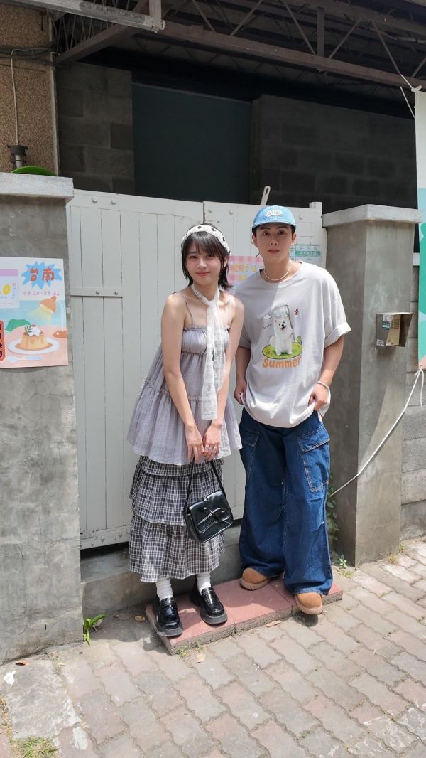 自訂款-夏日草地狗狗大踢 