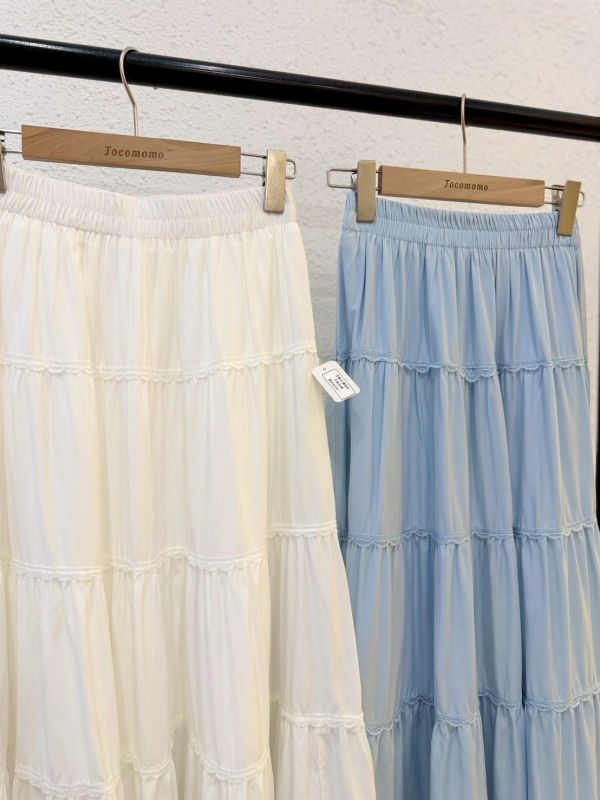 小蕾絲垂墜長裙 