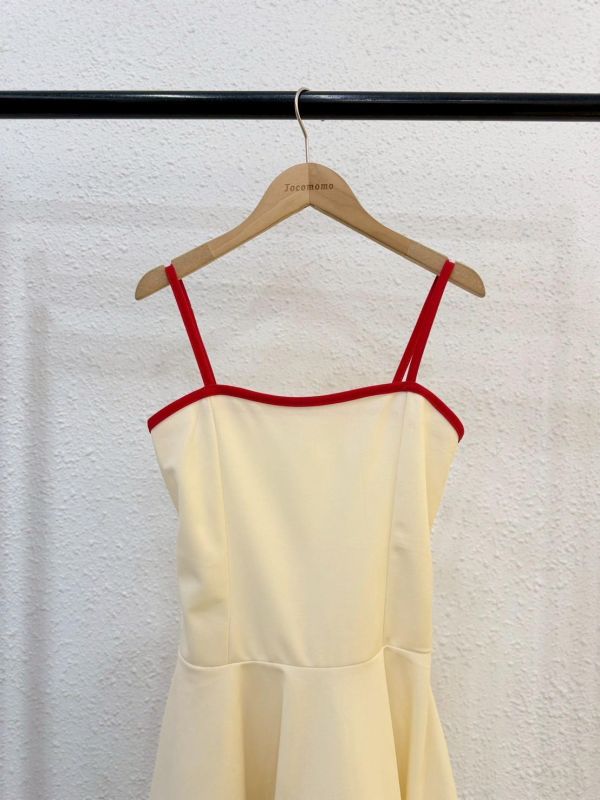 簡約撞色滾邊洋裝 