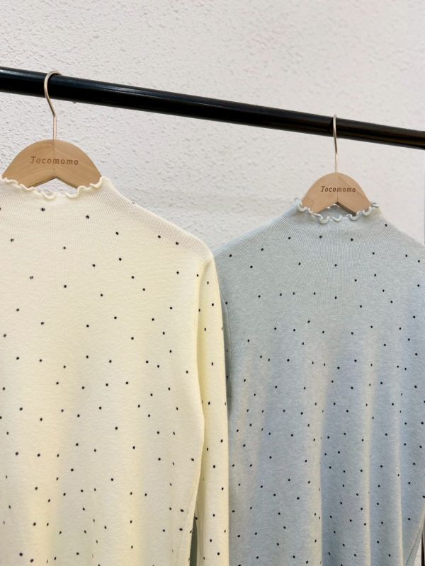 點點木耳邊長袖上衣 