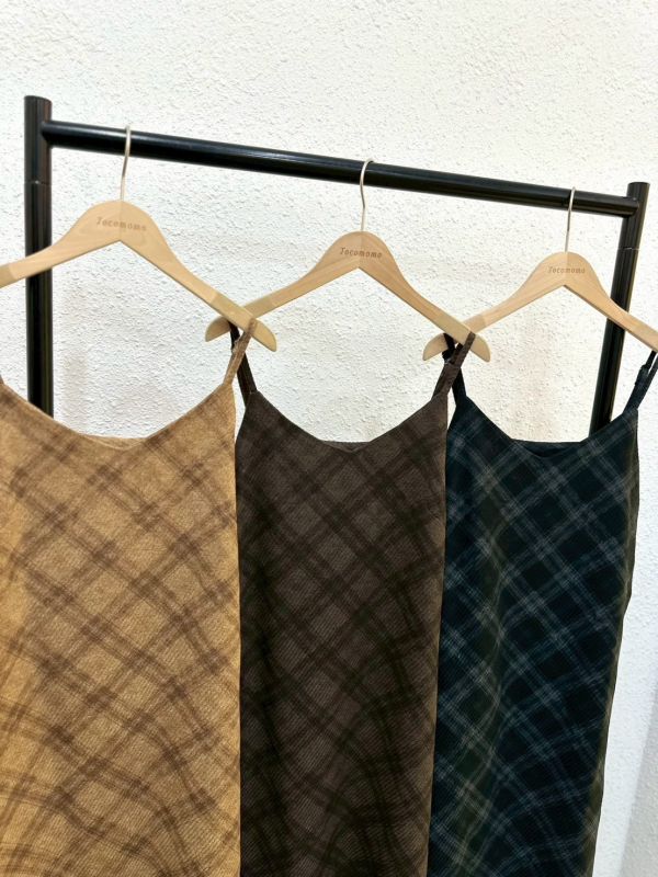 細肩菱格紋長裙 (冬) 