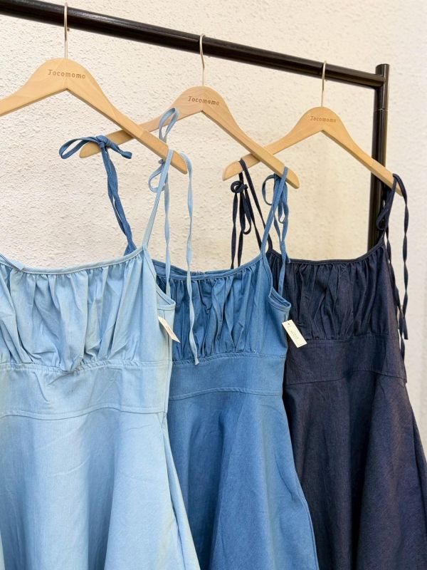 少女綁帶褶皺洋裝 