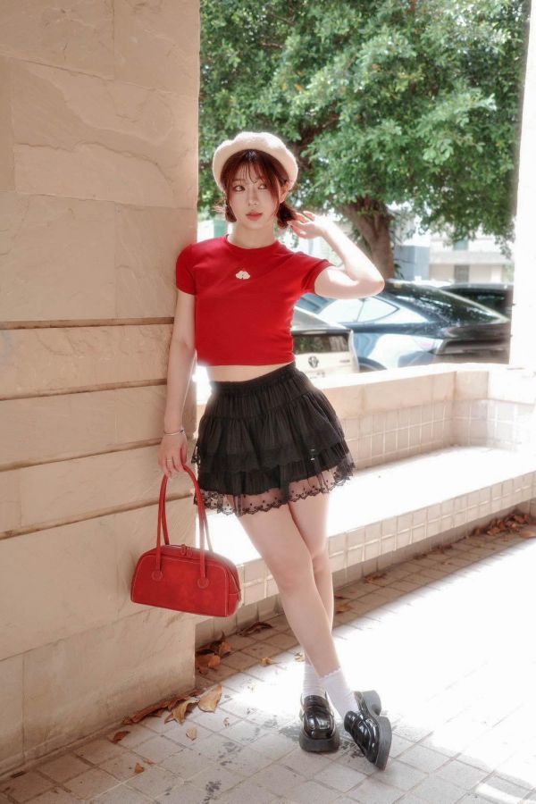 自訂款-蛋糕狗刺繡圓領上衣 (MIT) 