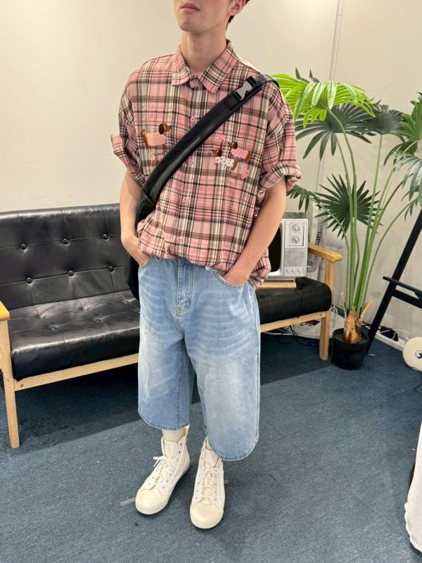 派對臘腸狗格紋襯衫 