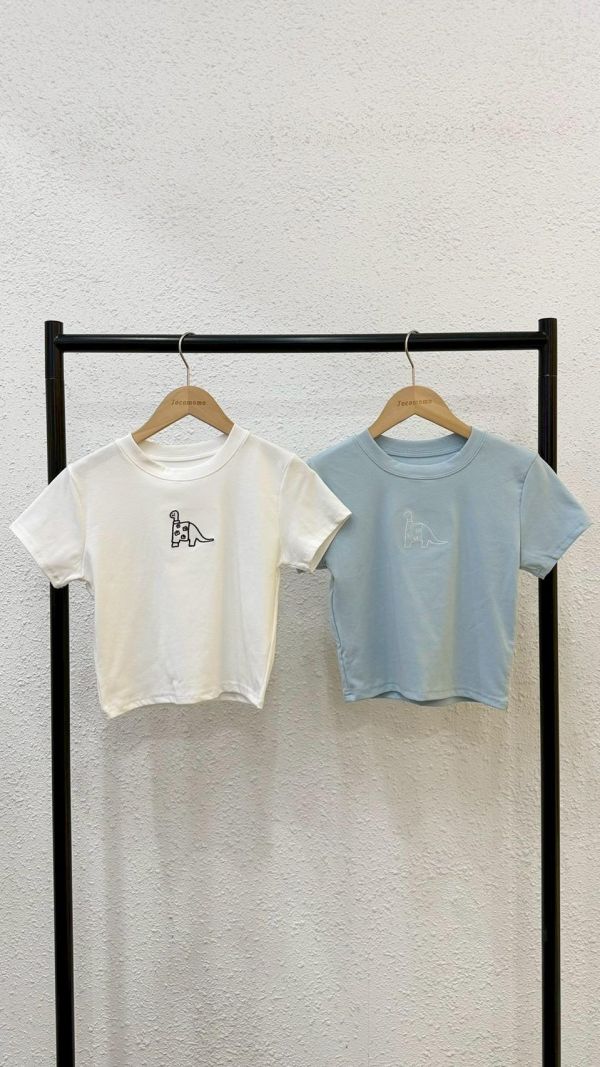 自訂款-線條漂亮恐龍刺繡圓領上衣 (MIT) 