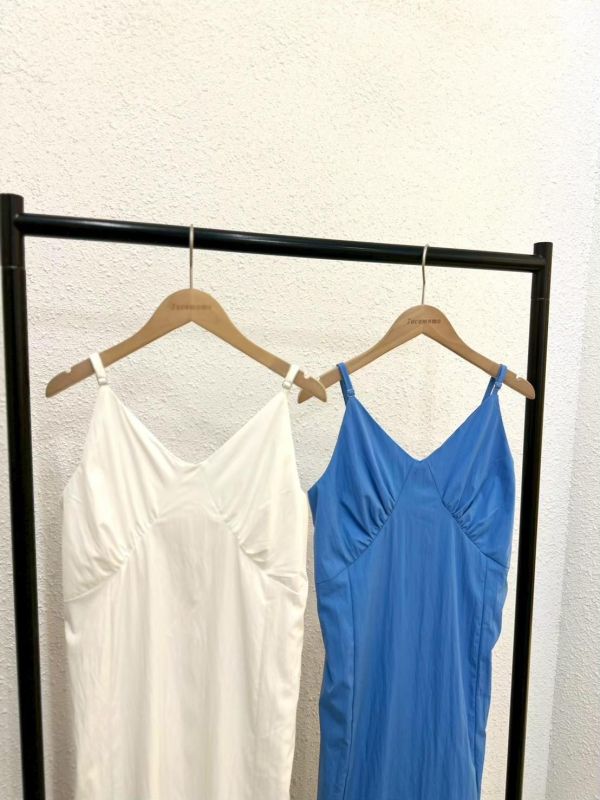 韓系抓皺長洋裝 