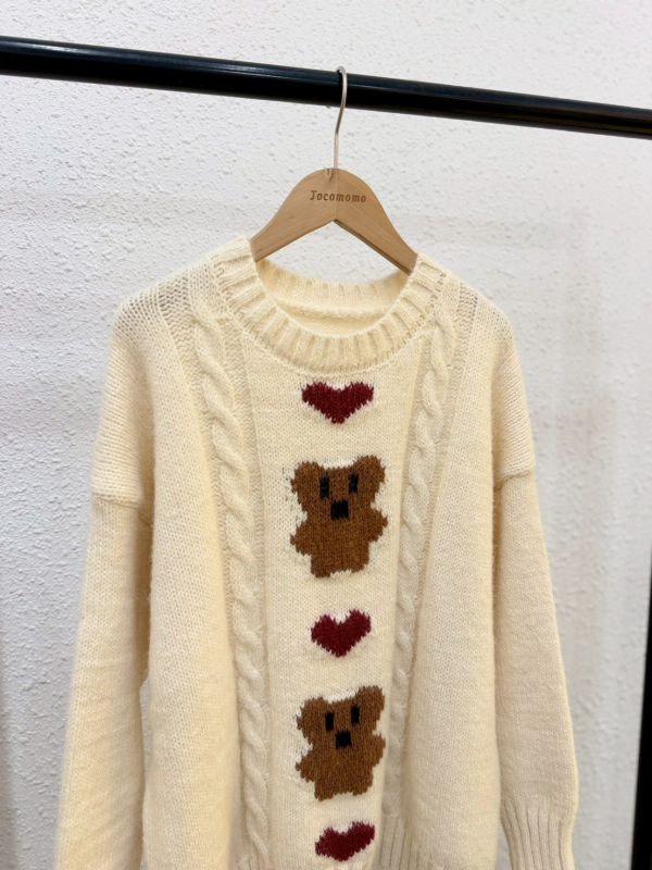 愛心小熊麻花毛衣 