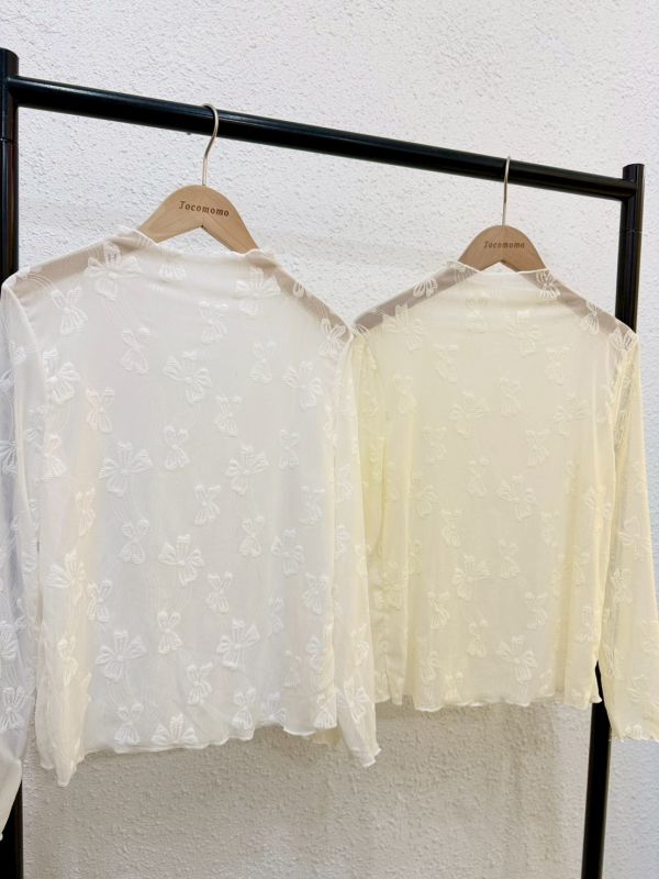 蝴蝶結壓紋長袖透膚 