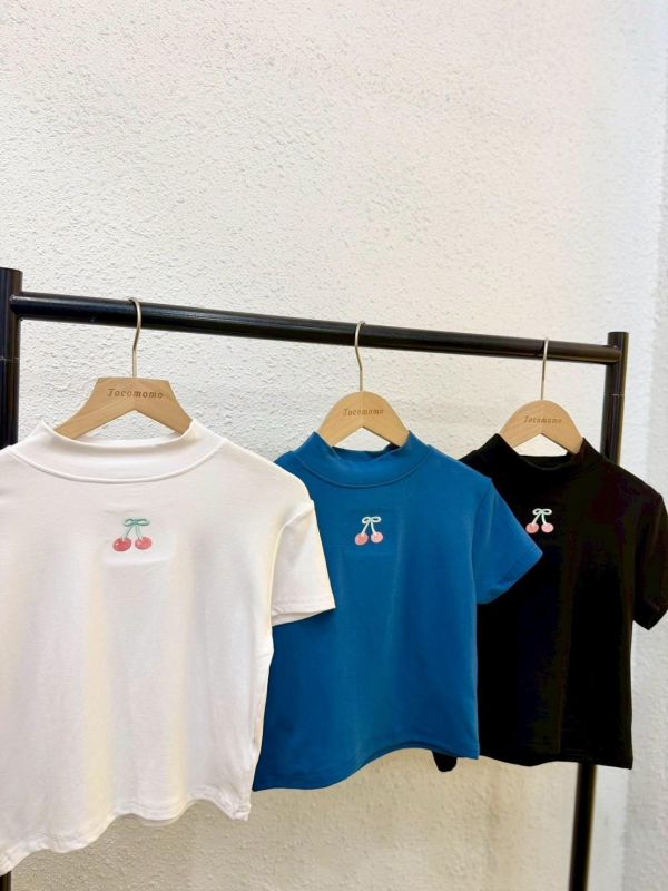 自訂款-小櫻桃刺繡高領上衣 (MIT) 