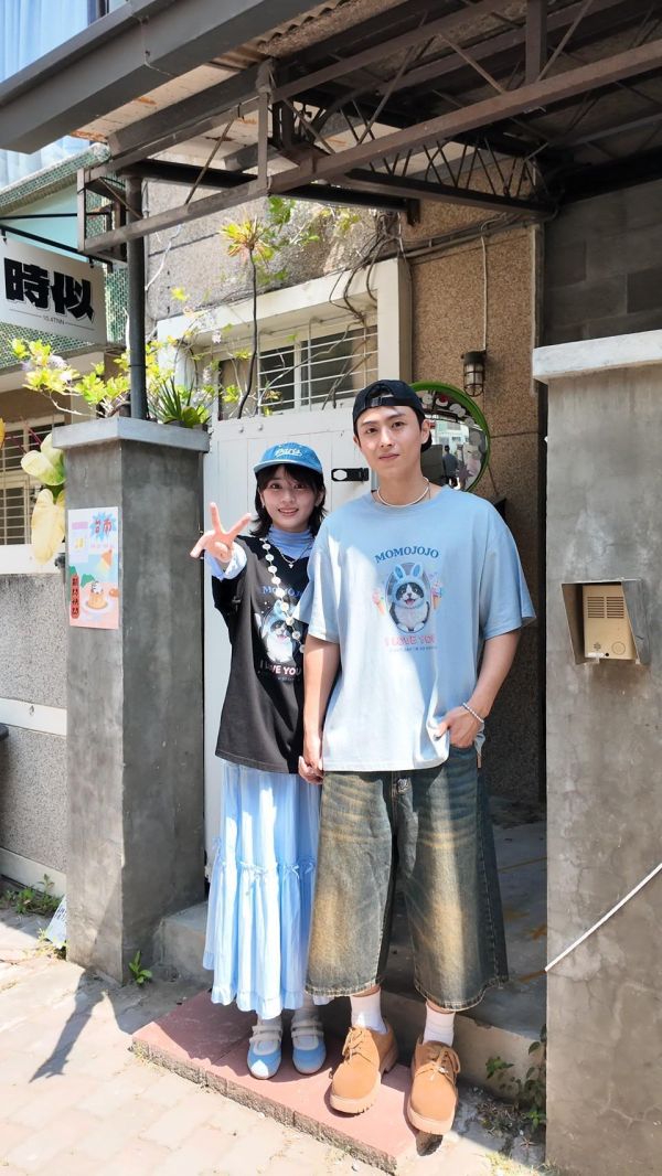開心冰淇淋貓貓大踢 