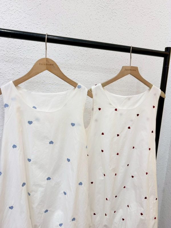 少女愛心氣球短洋裝 