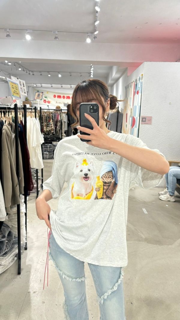 泡澡狗狗貓貓大踢 