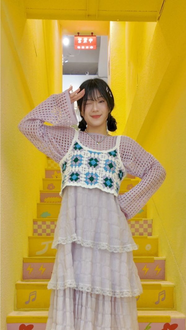 細肩撞色圖騰小背心 