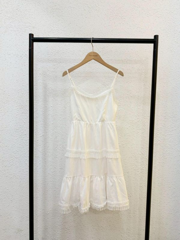 細肩拼接蕾絲洋裝 