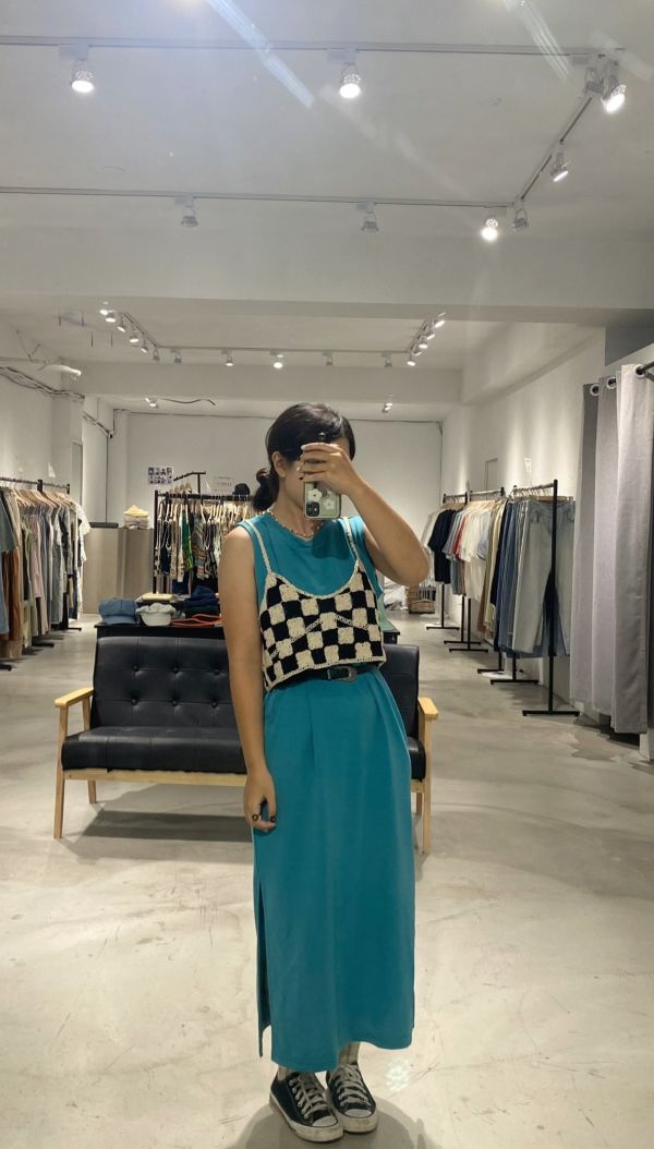 細肩棋盤格小背心 