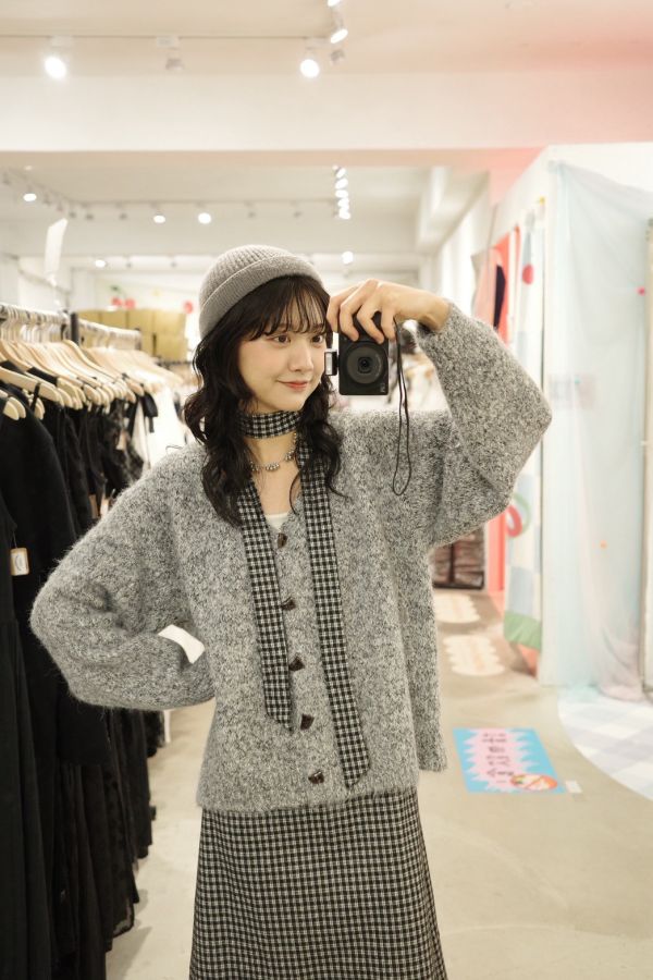 百搭v領針織外套 