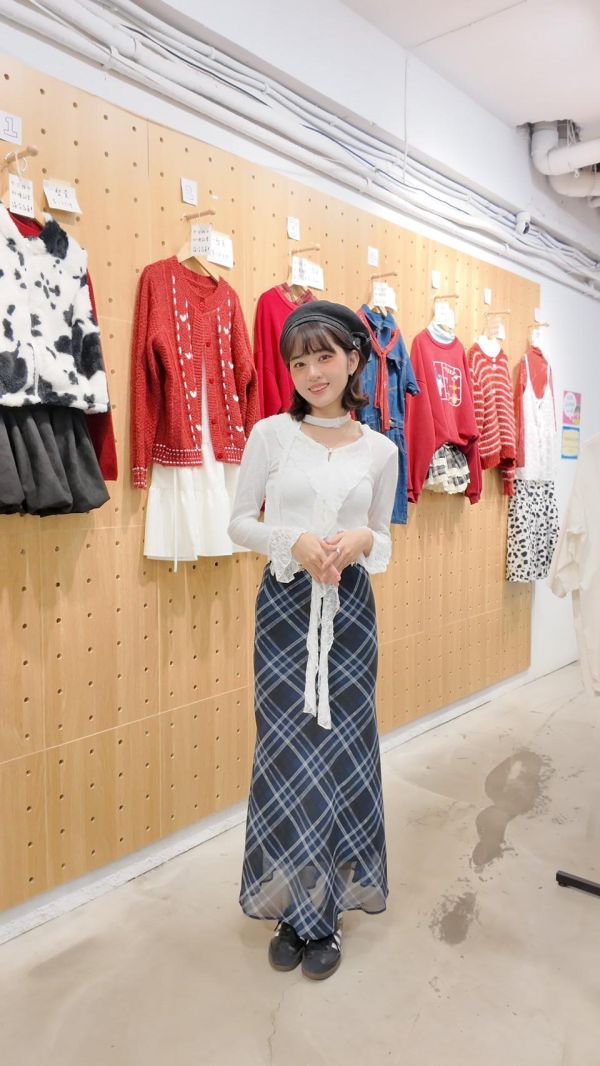 華麗蕾絲長袖罩衫 