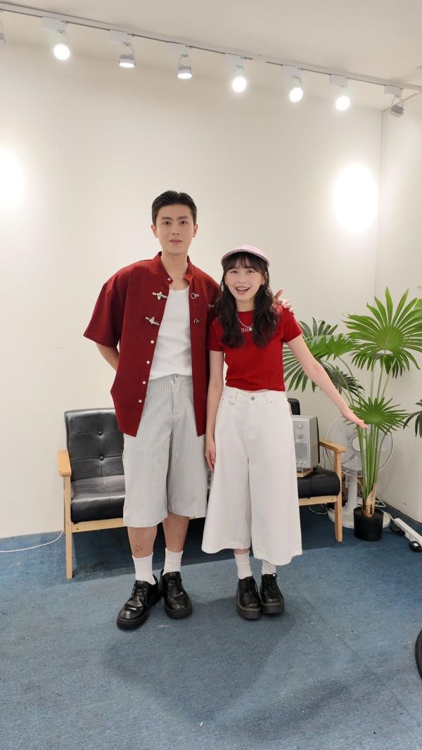 套裝T26(女生) 