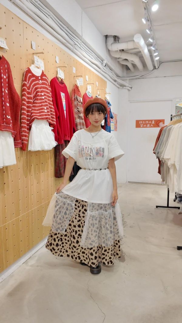 派對小狗好友大踢 