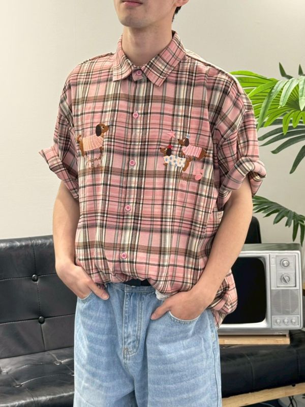 派對臘腸狗格紋襯衫 