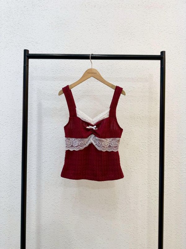 少女蕾絲拼接背心 