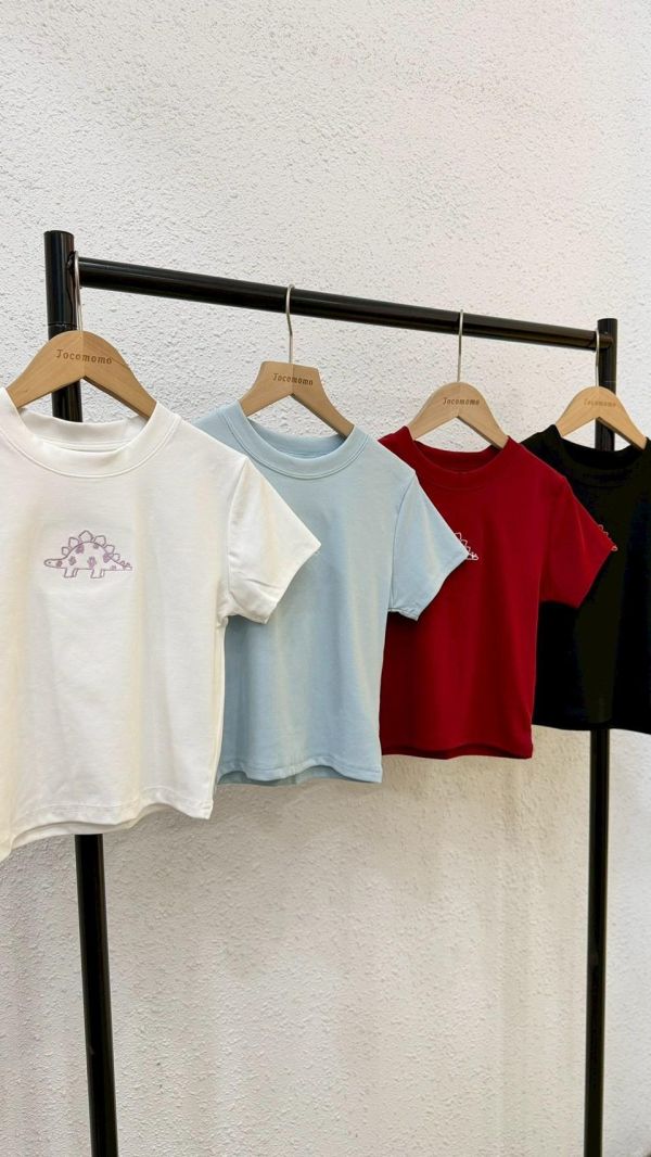 自訂款-線條劍龍刺繡圓領上衣 (MIT) 