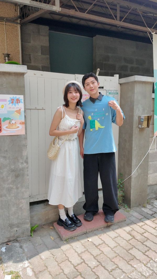 自訂款-漂亮恐龍刺繡大踢 