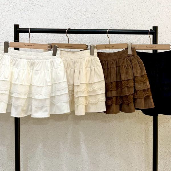 拼接蕾絲蛋糕短裙 