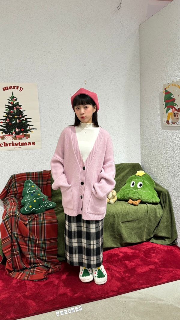 經典黑釦針織外套 