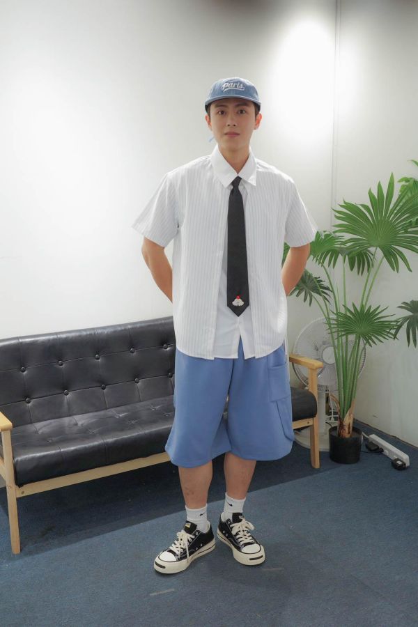 韓系撞色領條紋襯衫 